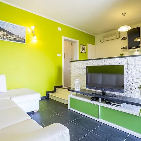 Apartman Biserka *