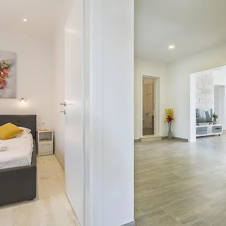 Apartman Biserka Bol