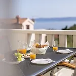 Biserka Apartamento Bol