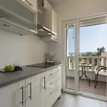 Apartamento Biserka Bol